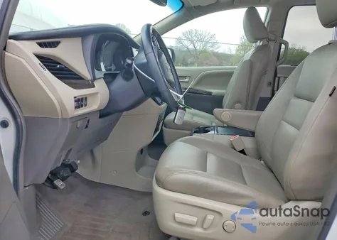 2017 Toyota Sienna Xle 7-Passenger из США, поврежденный, VIN 5TDDZ3DC8HS156261